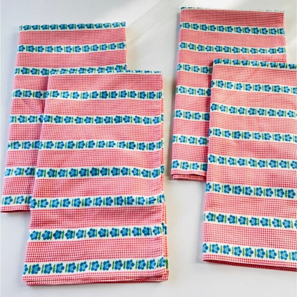 Vintage 1980s pillowcases, red houndstooth, blue flowers stripes, per pair - Picture 4 of 8